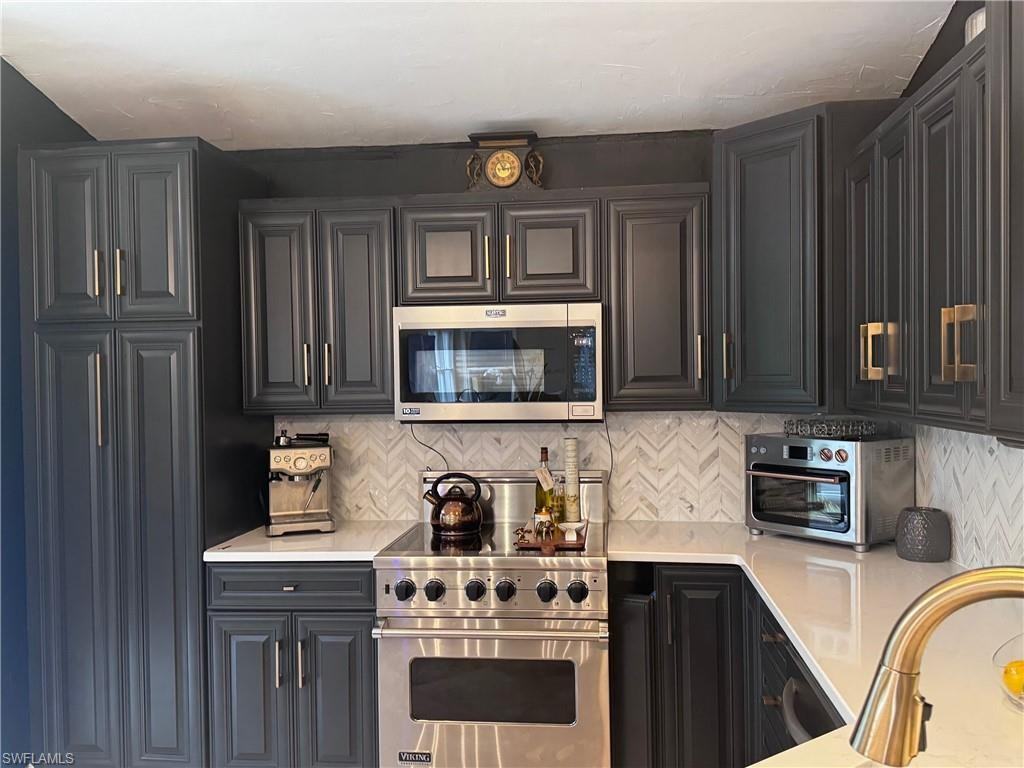 27190 Enclave Drive - Photo 5 of 30