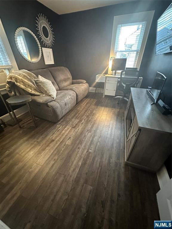 52 Delafield Ave - Photo 7 of 12