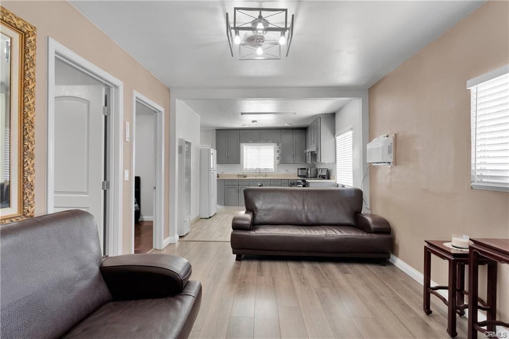 16705 C St - Photo 2 of 8