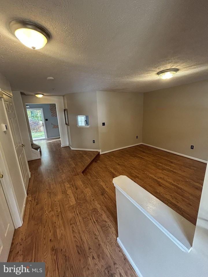 20892 Jo Marie Way - Photo 3 of 21