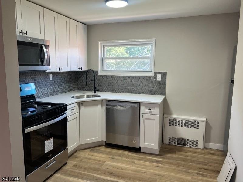 49B Garfield Park - Photo 3 of 10