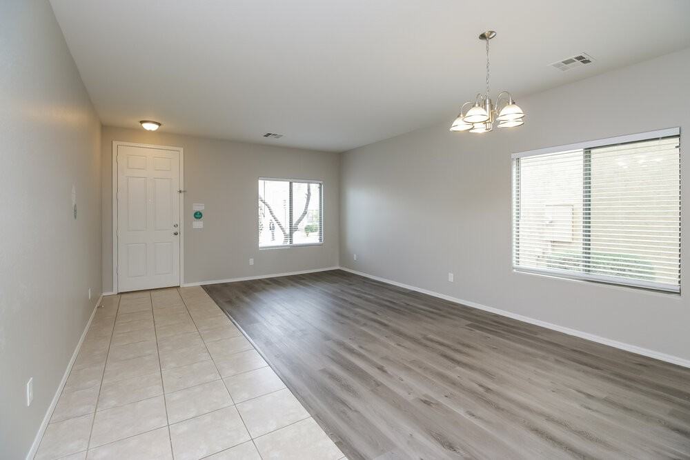 153 East Dry Creek Road - Photo 4 of 17