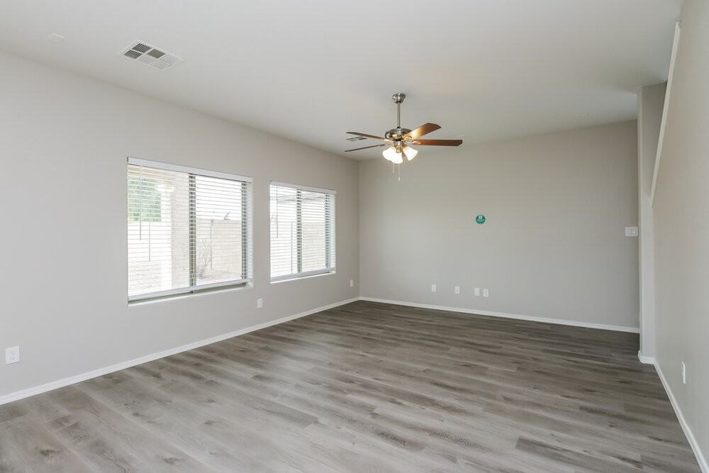 153 East Dry Creek Road - Photo 7 of 17