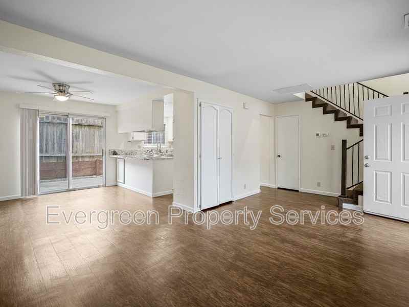 3105 Garden Cir - Photo 4 of 14