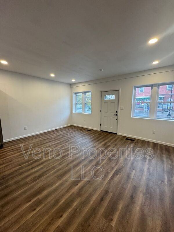 351 4th St #1 - Photo 6 of 16