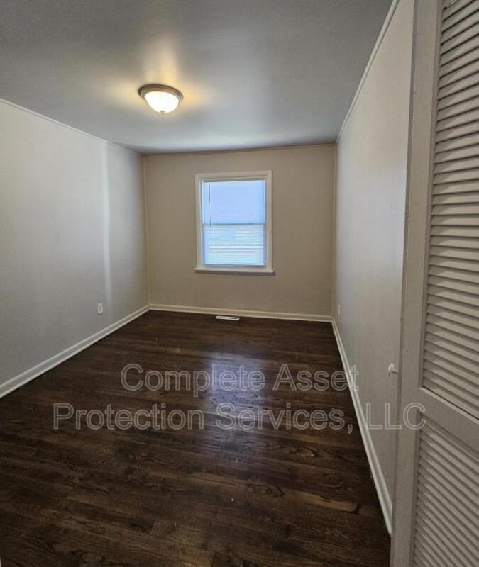 2803 Belmont St - Photo 3 of 8