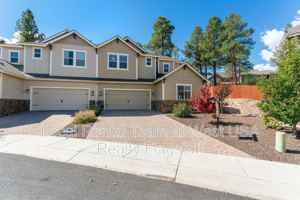 featured image of 3223 S Beringer Ln