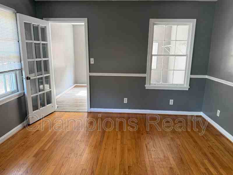 127 Mccartha Dr - Photo 5 of 9