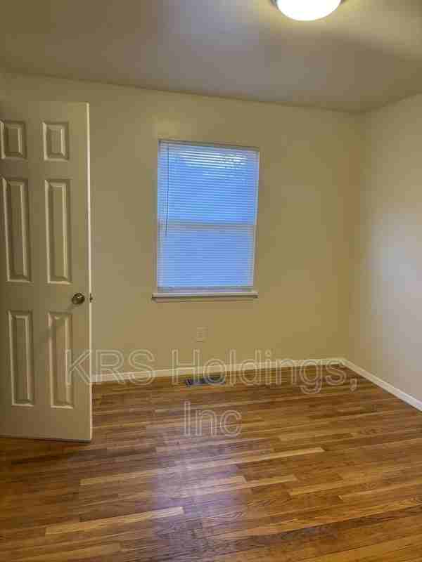 1706 Carlisle Ave #1 - Photo 6 of 7