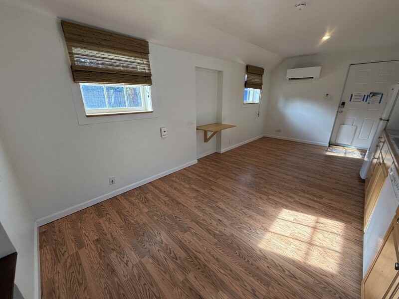 3304 1/2 N 36th St - Photo 7 of 23