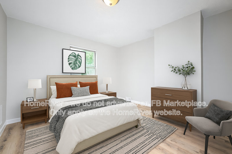 742 Mclain St - Photo 4 of 23