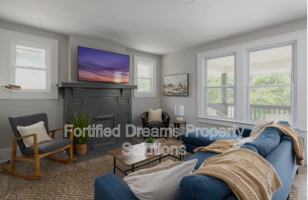 featured image of 913 Hutton St