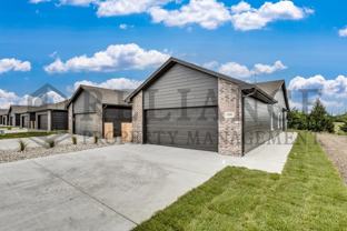 4934 N Vassar St - Photo 1 of 1