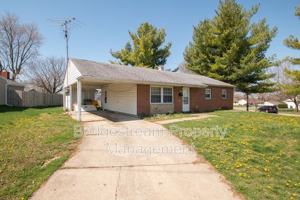 featured image of 1205 S Maple Ave
