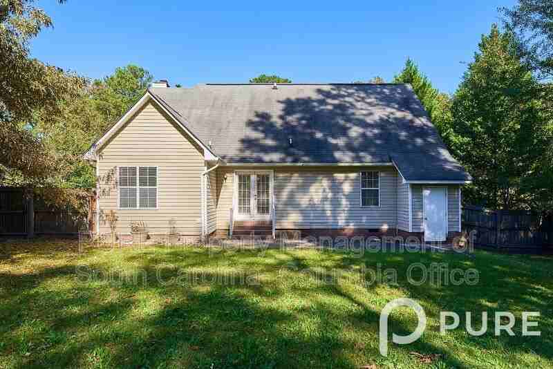 312 Brook Hollow Dr - Photo 3 of 31