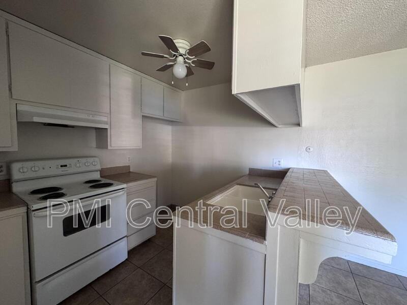 4479 La Cresta Way #1 - Photo 5 of 18