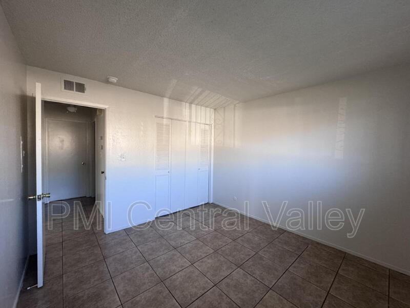 4479 La Cresta Way #1 - Photo 7 of 18