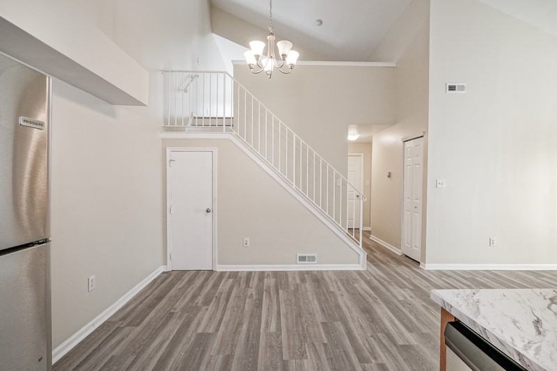 1396 Tristram Cir - Photo 4 of 27