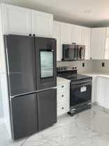 47 Nw 47th Ave ##10 - Photo 1 of 1