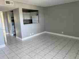 1400 Ne 53rd Ct ##12 - Photo 1 of 1