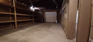 featured image of 2102 S 39th St