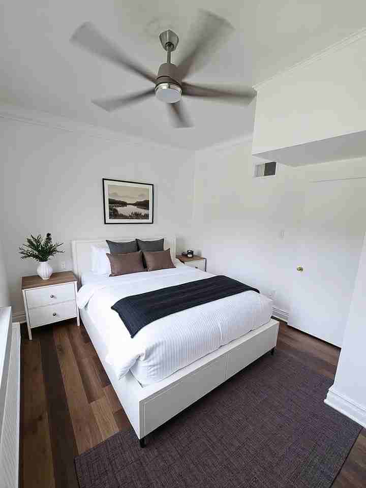 2859 E 91st St #2 - Photo 2 of 6