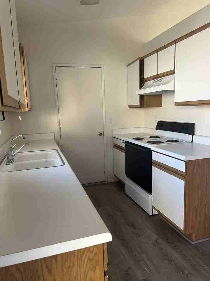 3720 Churchill Dr - Photo 6 of 16