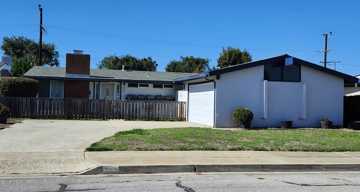 featured image of 425 N Lupine St