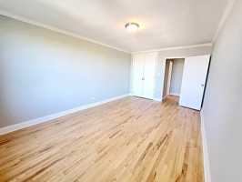 featured image of 495 E 7th St