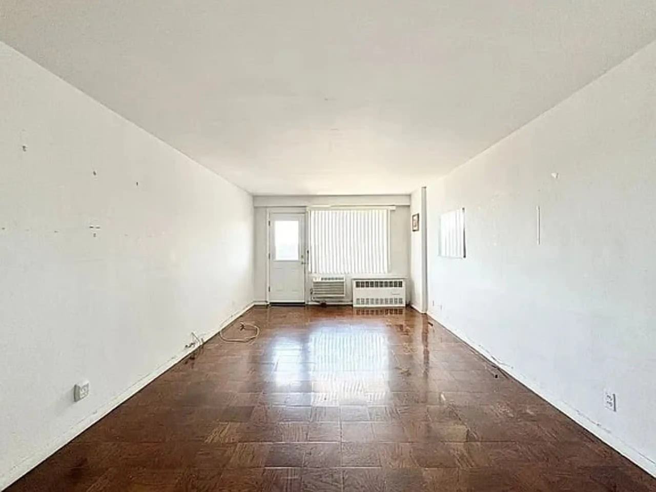 8615 Broadway - Photo 7 of 8