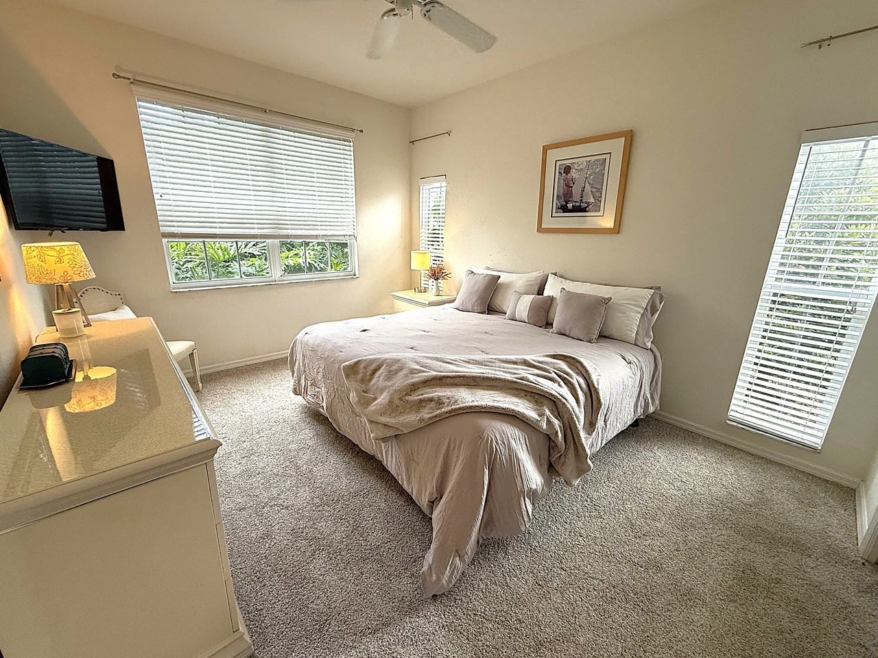 8335 Glenrose Way #1513 - Photo 7 of 29