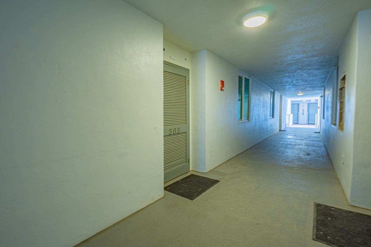 30 Moreno Point Road #303B - Photo 3 of 18