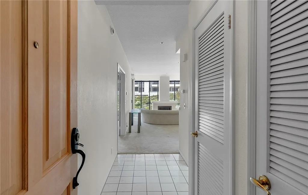 210 Lille Ln - Photo 2 of 23