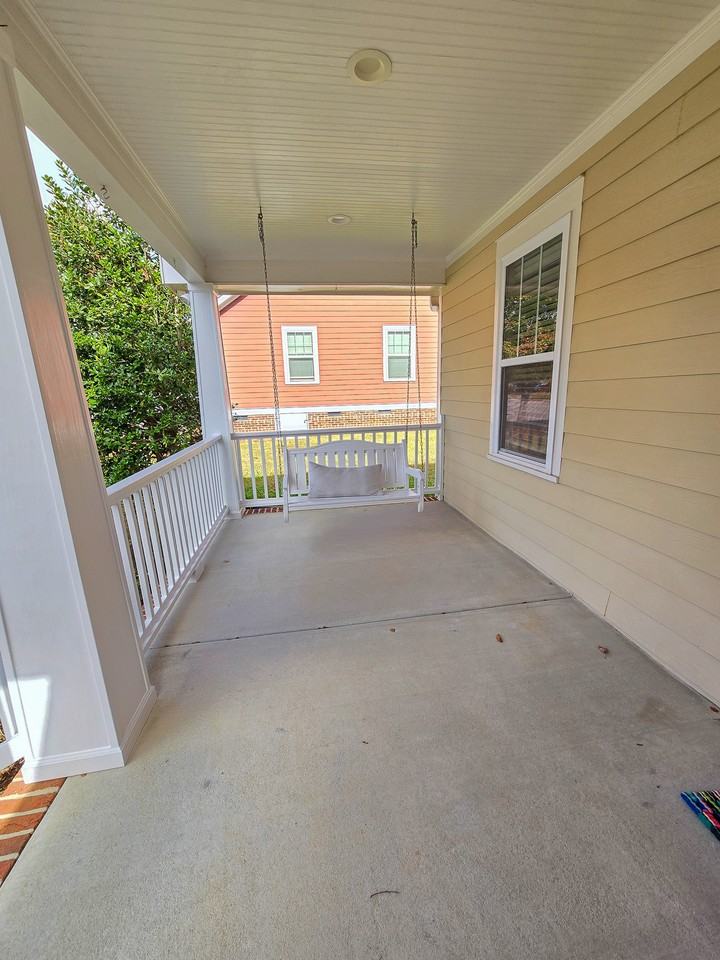 1133 S State St - Photo 2 of 33