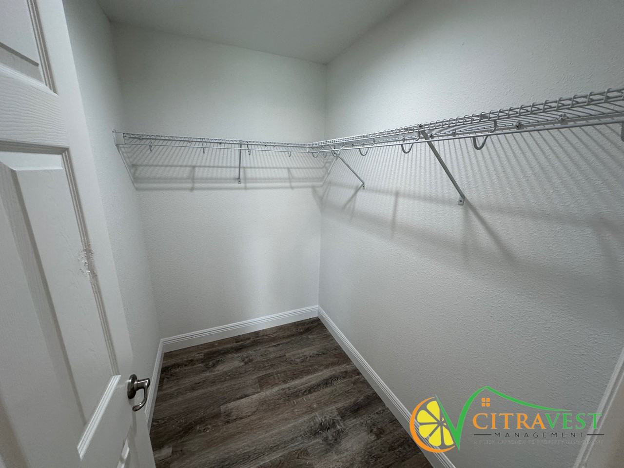 3330 W Fairbank Dr - Photo 7 of 14