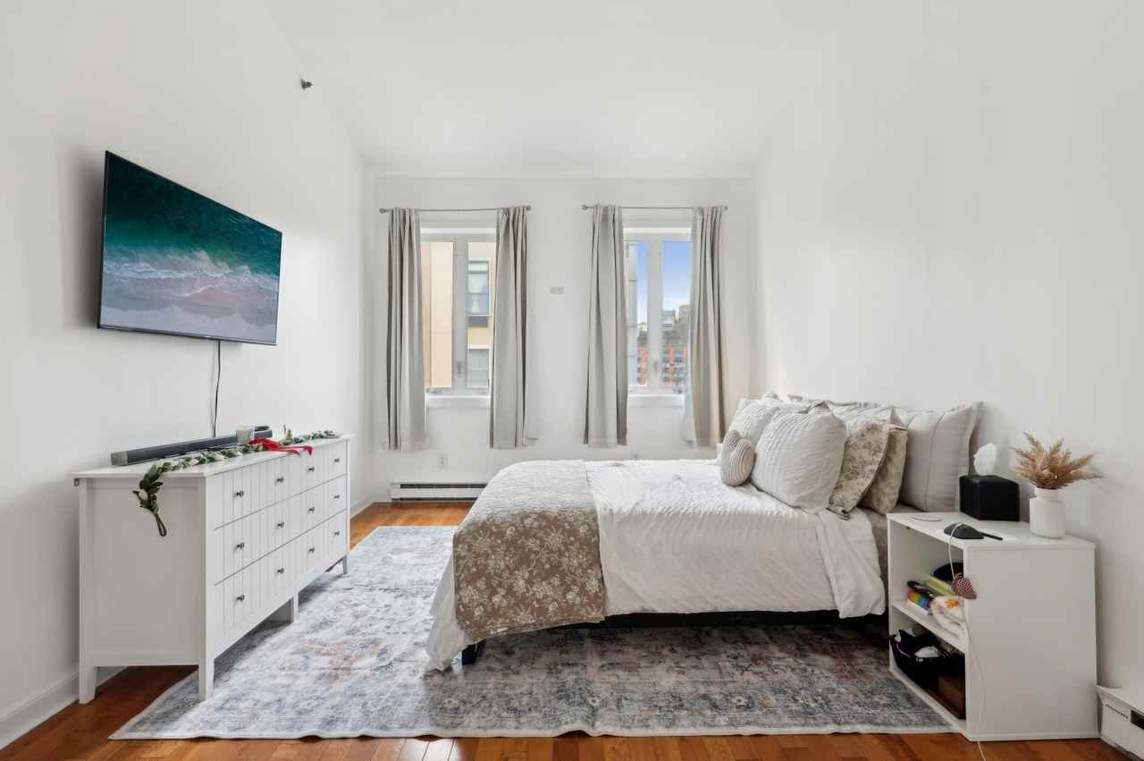 132 Jackson St - Photo 2 of 14