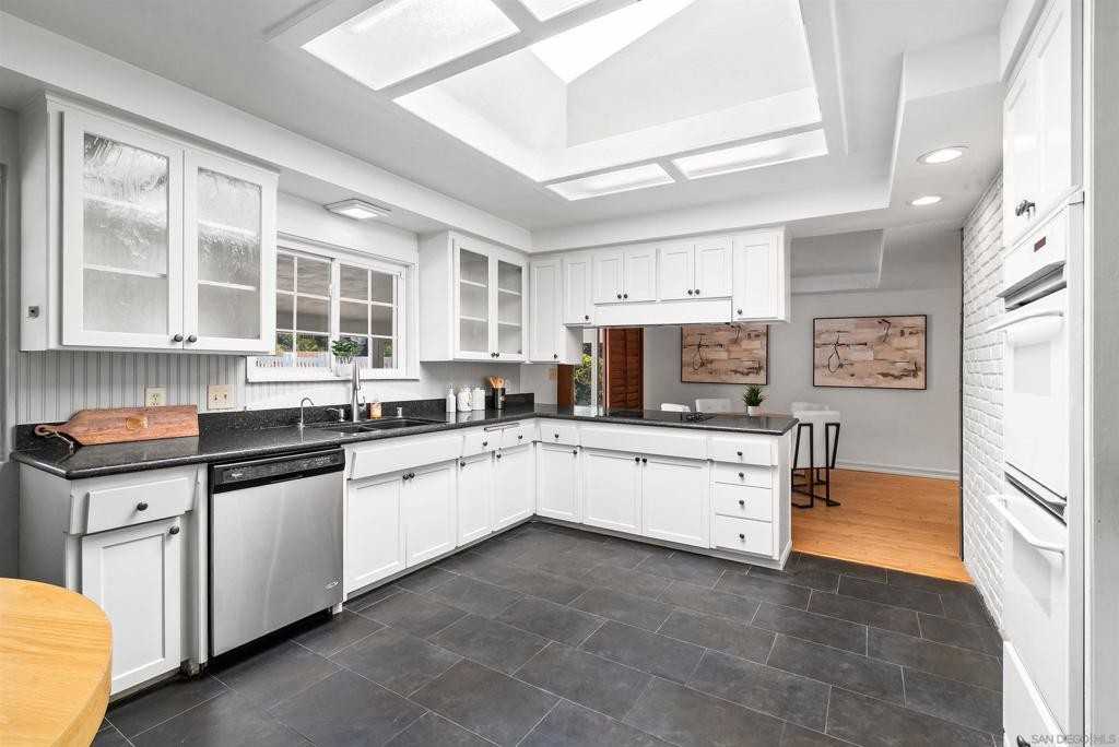 1658 Bartram Way #NA - Photo 4 of 17