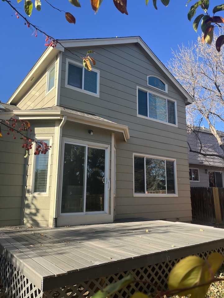 1435 Stoneham St - Photo 3 of 31