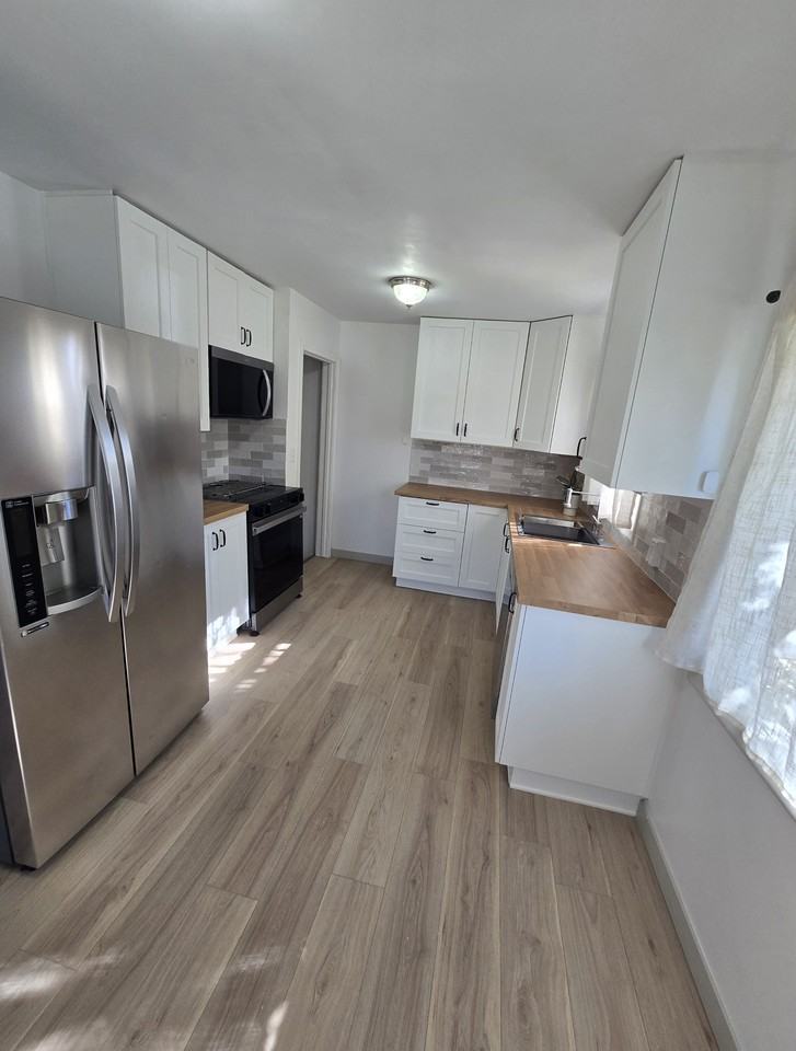 780 41st Street - Photo 2 of 12