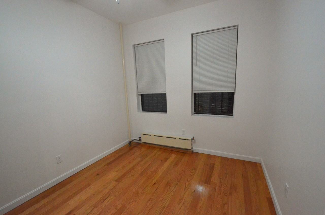 Westland Ave #4 - Photo 3 of 17