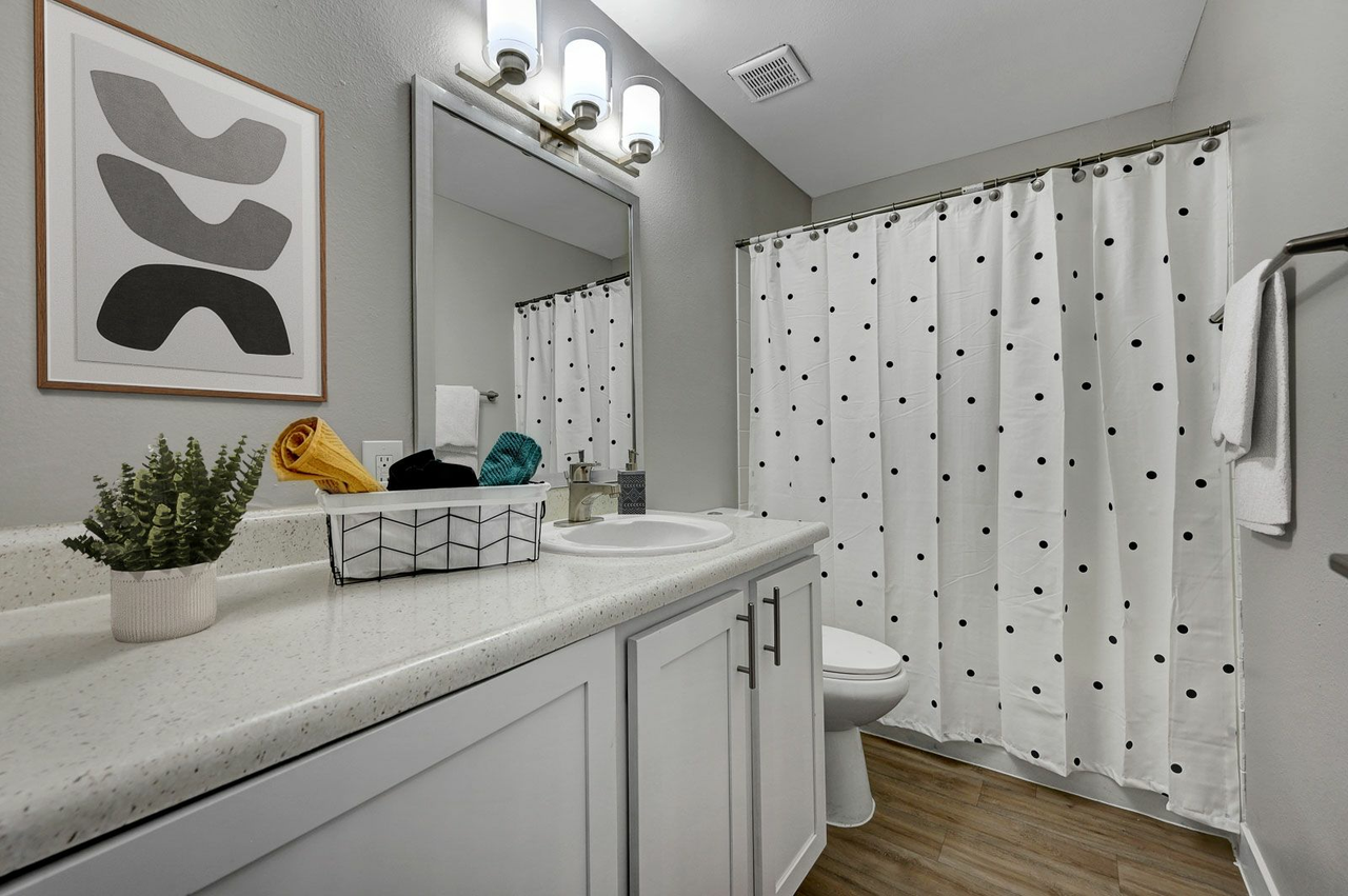 Ascend Townhomes - Photo 3 of 8