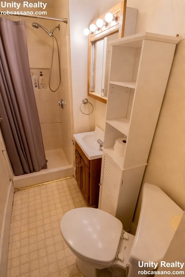 12 William St William St. #R - Photo 5 of 12