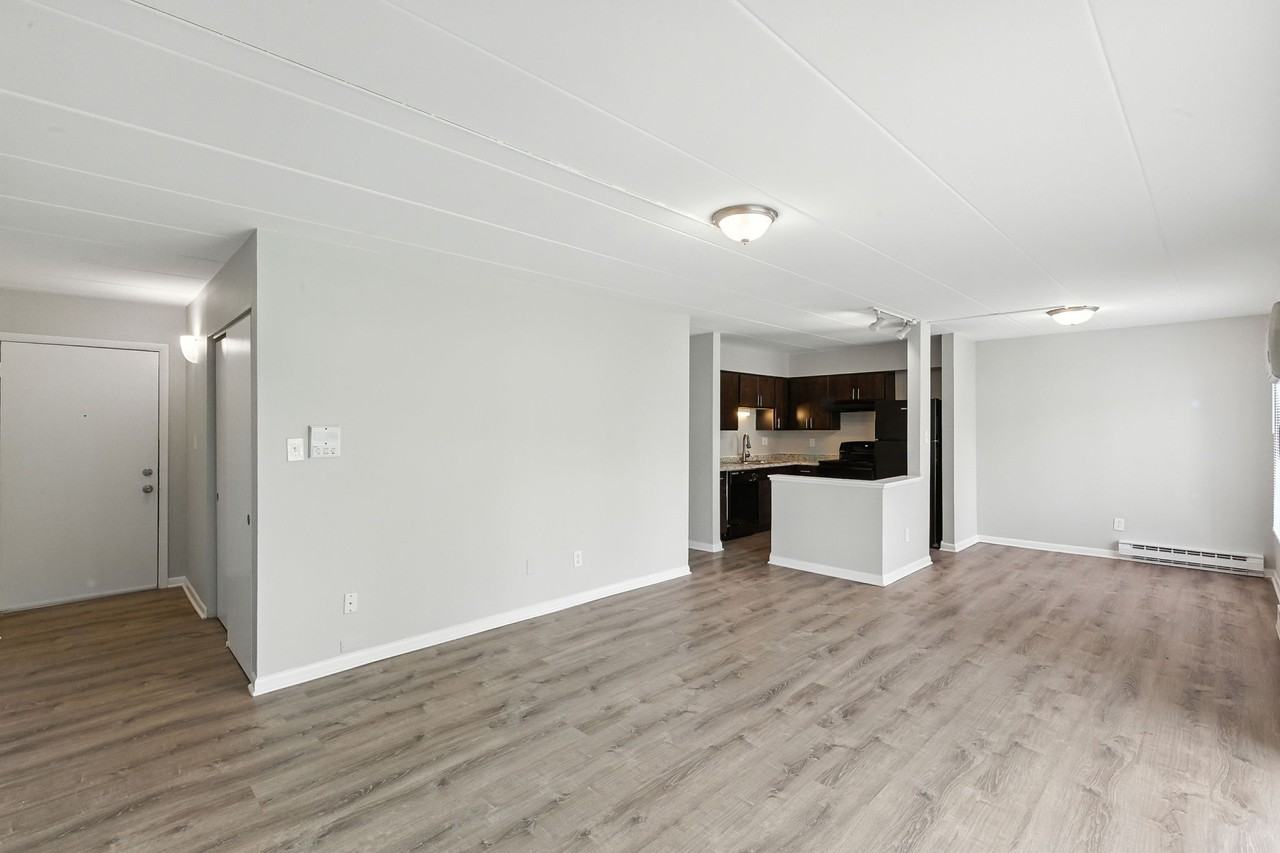 Haven Hobart - Photo 2 of 45