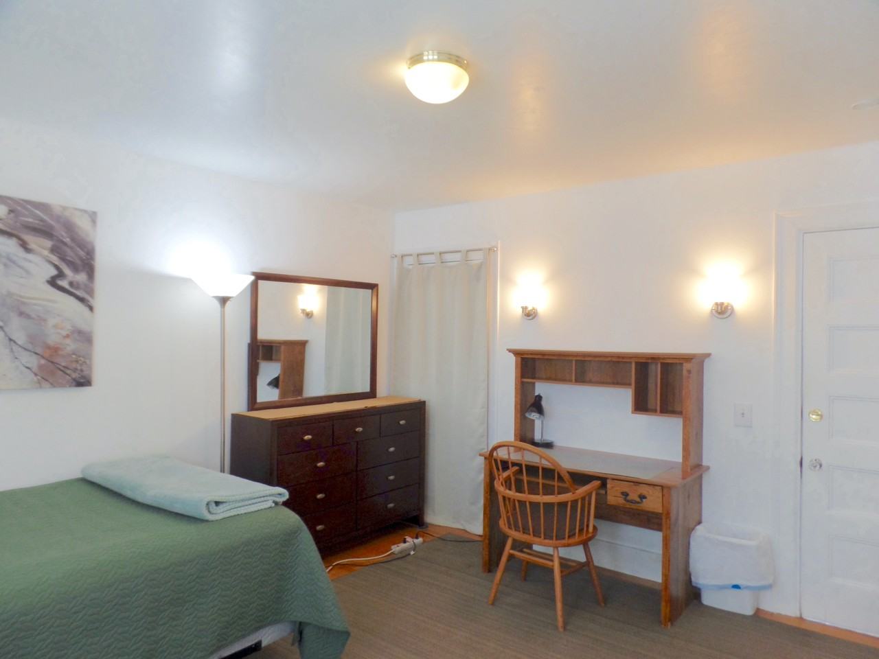 34 Capen Street #2 - Photo 5 of 27