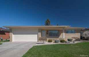 featured image of 14159 Ivanhoe Drive