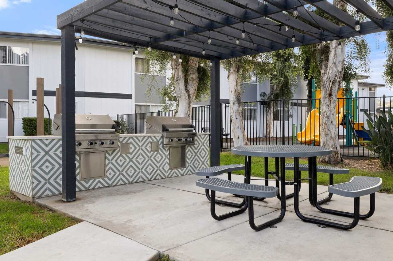 ALTA - Photo 4 of 18