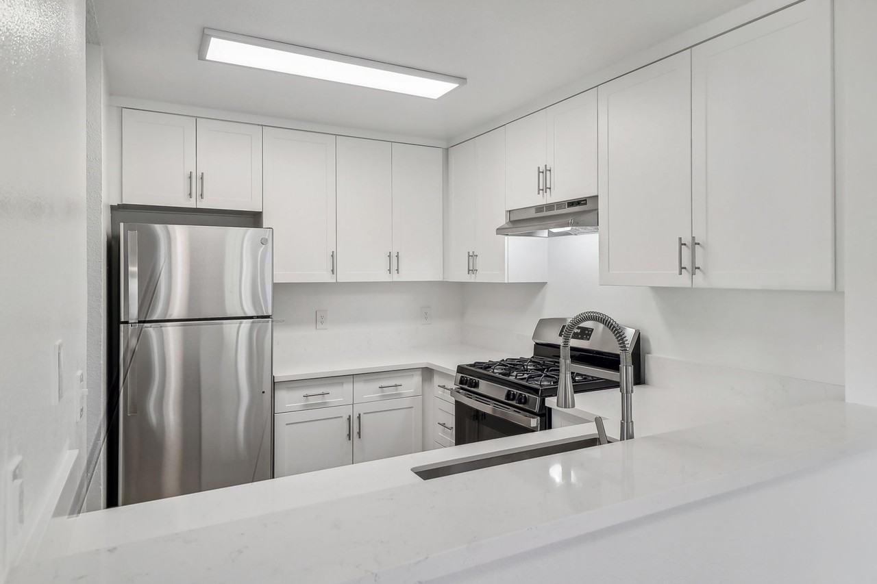 Calavo - Photo 2 of 29