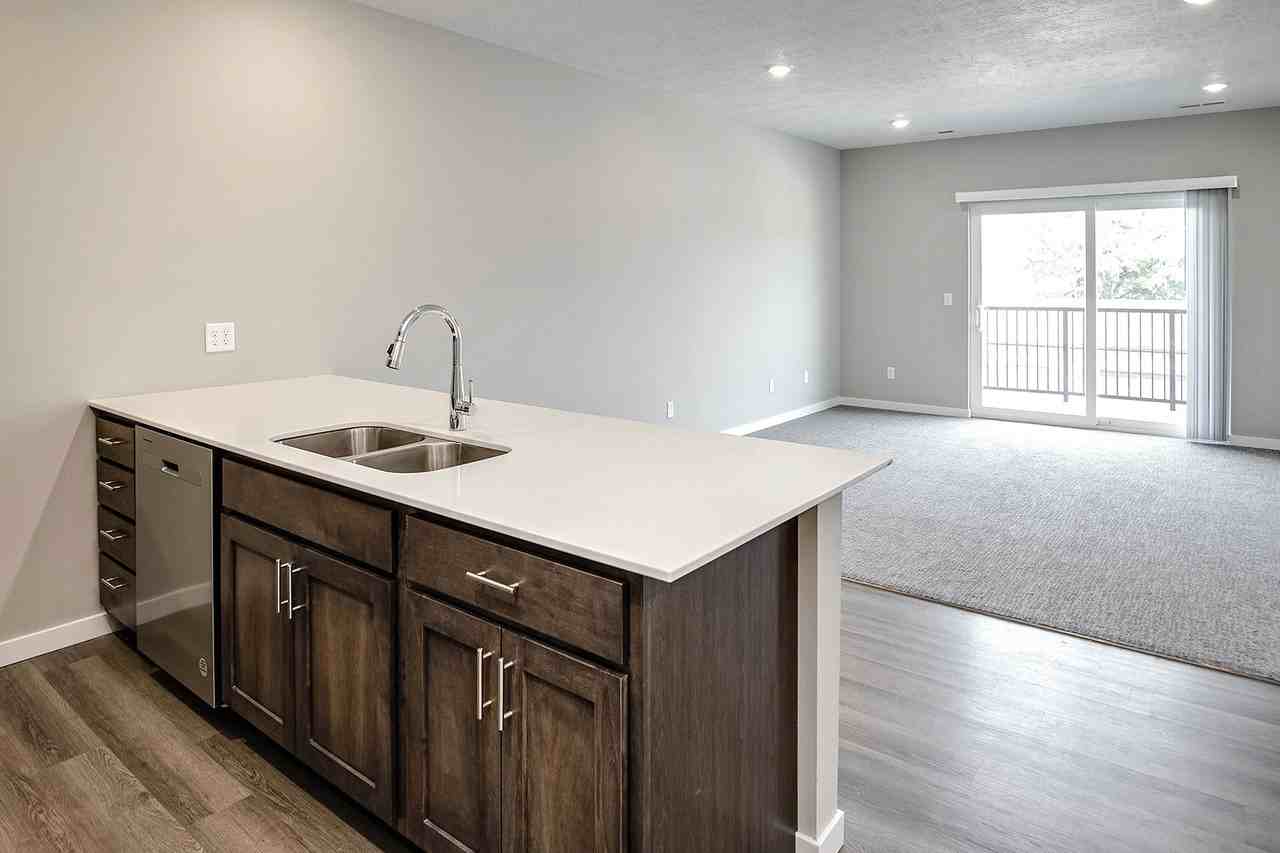 Logan Creek - Photo 2 of 21