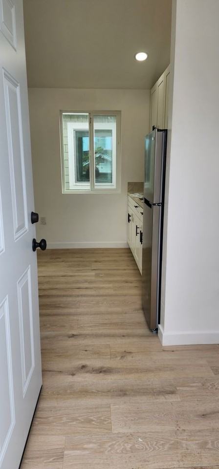 2409 L St #1 - Photo 6 of 9