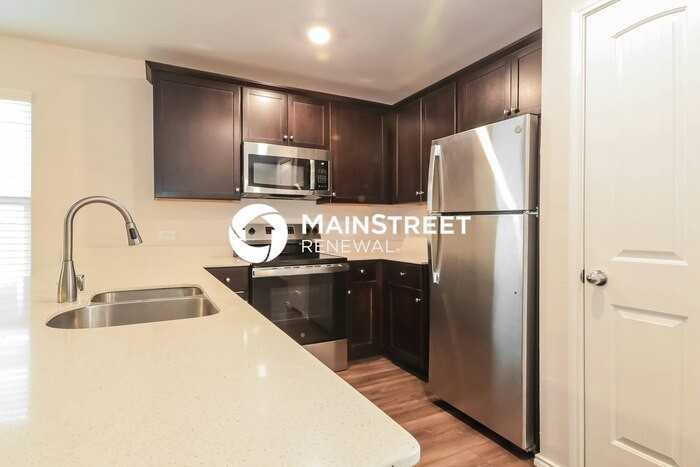 5213 Longshadow Dr - Photo 6 of 18